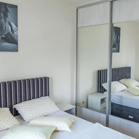 Appartement Light And Specious Podgorica